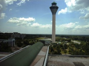 Vajon mikor szólítják először a toronyból a Sólyom Airlinest?